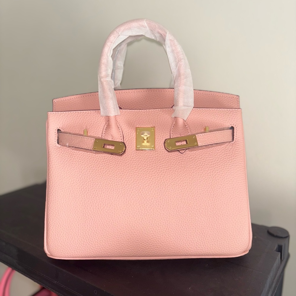 Structured Pink Wirkin Satchel Handbag with Gold-Tone Hardware - Picture 3 of 4